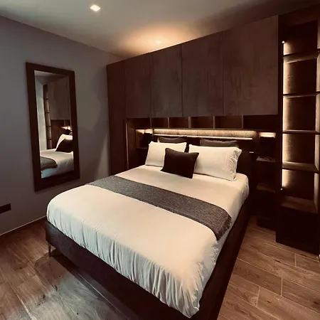 La Tana Del Ludo Apartment *