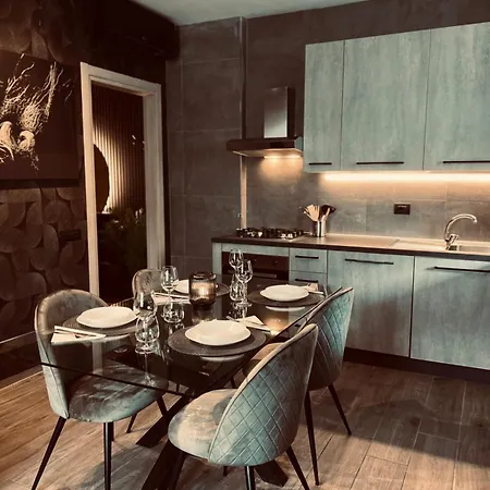 La Tana Del Ludo Apartment *